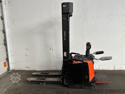 Toyota SPE 160 L - TRIPLEX 5,4 m - 1049 Bts. !!!!!!