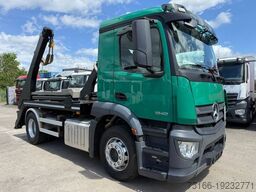 MERCEDES-BENZ ANTOS 1840 L Absetzkipper HYVA*Teleskop*FUNK