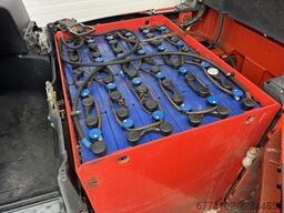 Linde E18PH  + Ladegerät NEU 48120 --EK