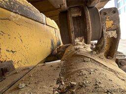 Komatsu D65EX-18E0