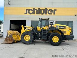 Komatsu WA500-8E0