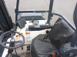 Moffett E4 25.3 NX LKW Mitnahme