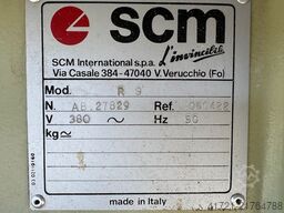 SCM R9