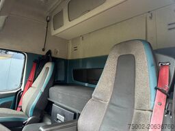 Volvo FM 380 Globetrotter 6x2, ADR (FL, AT, OX), LIFT...