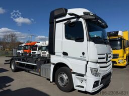 MERCEDES-BENZ ACTROS 1840 L 6-Sitzer BDF-Fahrgestell 7,45 m