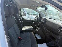 Opel VIVARO 2.0 145CV L2H1