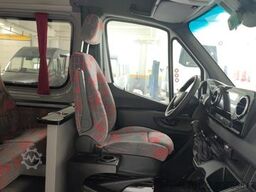 MERCEDES-BENZ 515 Sprinter 22 Schlafsessel Vorlauffahrzeug 2x