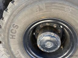 MERCEDES-BENZ 1848 V8 4x4 Allrad Flugfeld TLF ex NATO