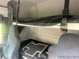 MAN TGL 8210 Koffer original 217.508 km