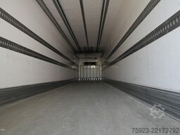LAMBERET 3 Axle frigo trailer Carrier Vector 1950 Bi-Temp