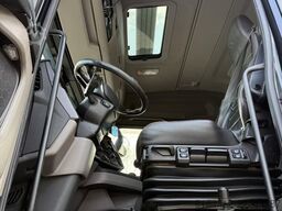 SCANIA S 730