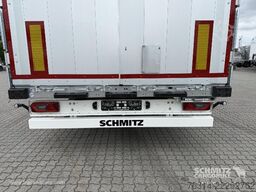 Schmitz Cargobull Curtainsider Mega Getränke