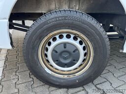 Mercedes-Benz Sprinter 319 1.9 CDI / L4 H2 / RWD / Navi / APK...