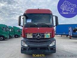 Mercedes-Benz Actros 1842
