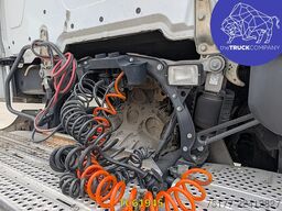 Mercedes-Benz Actros L Pro Cabin 1953