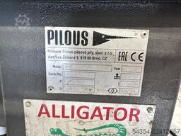 Pilous ARG 235