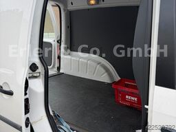 VW Caddy, Automatik, AHK, Klimaautom., Navi