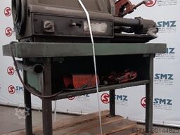 Diversen Occ draadsnijmachine met werkbank en toebehoren Ri