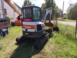 Bobcat E35