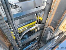 CLARK C55SL -GAS-5,5t-Side Shift-Kabine