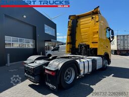 Volvo FH 460 GLOBETROTTER,IPARCOOL, 2 TANKS, 2 BEDS, ...