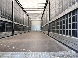 Schmitz Cargobull Semitrailer Curtainsider Standard