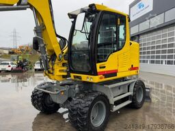 LIEBHERR 910 Compact Litronic Powertilt