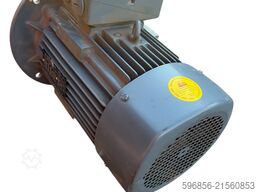 Silnik elektryczny VEM 7,5 kW 2880 obr min 3 fazy 400V kolnierzowy B3 Silnik elektryczny VEM 7,5 kW 2880 obr min 3 fazy 400V kolnierzowy B3