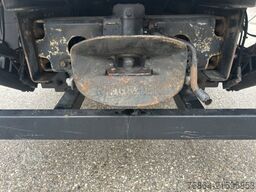 DAF LF 260 KOFFER+LBW