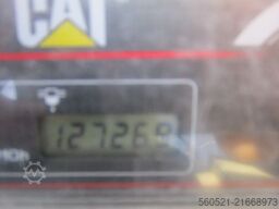 Caterpillar DP25N - Triplex-Freihub 5,6m + Seitenschieber