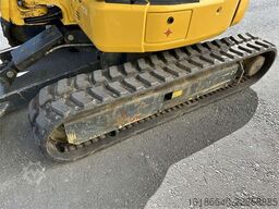 Komatsu PC35MR-5