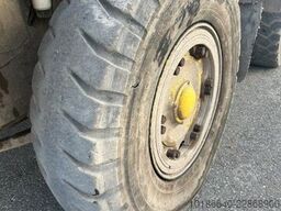 Komatsu HD405-7