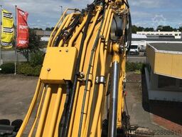 Komatsu PC210LCI-11