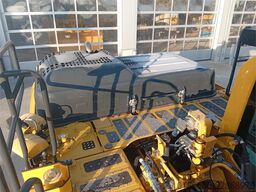 Komatsu PC210LC-11E0
