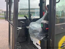 Komatsu PC16R-3HS