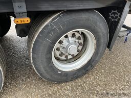 Schmitz Cargobull SKO 24L COOL / Carrier Vector 1850 / BPW Drum /...