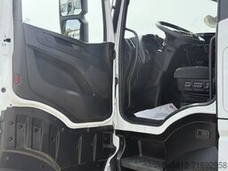 Iveco SWAY 490