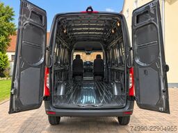 Mercedes-Benz Sprinter 319 CDI 4x4 Allrad 9-G Automatik L4H2