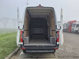 MERCEDES-BENZ SPRINTER 317 L2H2 Mbux RWD Euro6!