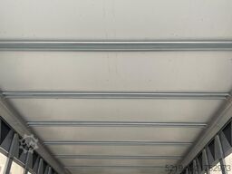 Schmitz Cargobull SCB S2 SCS 18/1-13.62 Curtainsider