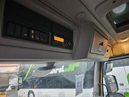 Volvo FL 240 4x2 16tons Seitentüren Koff