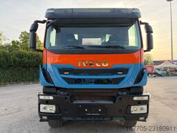 Iveco TRAKKER AD340T45