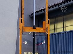 Jungheinrich ERC 212 scales