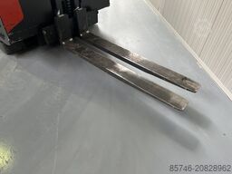 LINDE V  ( 5213 ) Triplex FFL