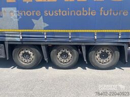 Schmitz Cargobull Semitrailer Curtainsider Mega