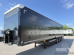 Schmitz Cargobull Curtainsider Standard Getränke