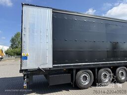 Schmitz Cargobull Curtainsider Standard Getränke