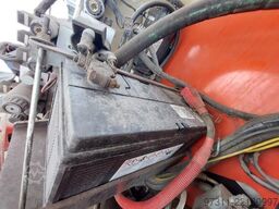 JLG 800AJ