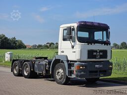 M.A.N. 26.403 F2000 6X4 MANUAL