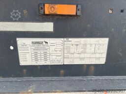 Schmitz Cargobull SGF*S3 / 40-45FT Container Chassis / 1x Lift Ax...